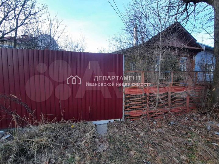 Дом 37,4 м² на участке 15,5 сот.