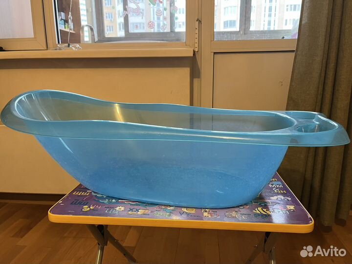 Ванночка для купания с горкой