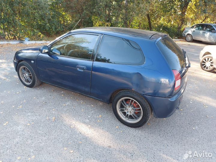 Mitsubishi Colt 1.3 МТ, 2003, 210 000 км