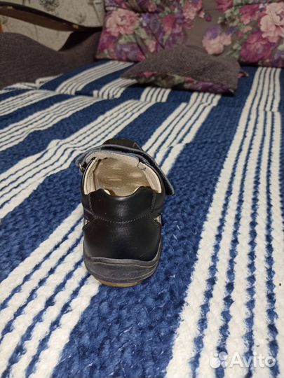 Продам туфли 35 размер состояние новое