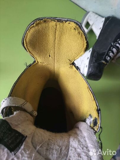 Хоккейные коньки bauer