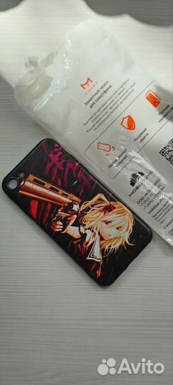 Плёнка и чехол для iPhone se 2020