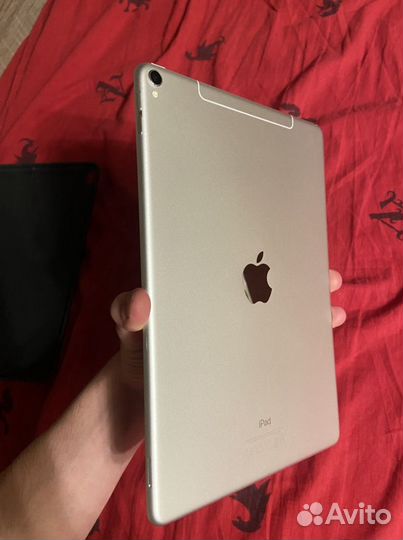 iPad Pro 10.5 wifi cellular