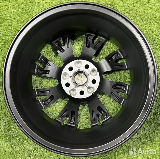Оригинальные, литые диски Mitsubishi Outlander XL