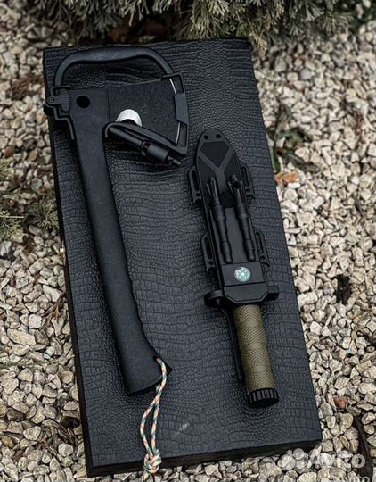 Топор с ножом