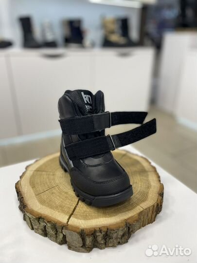 Ботинки зимние из натуральной кожи новые