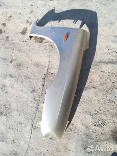 Крыло переднее правое Kia Spectra