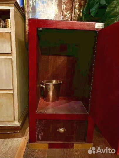 Тумба стилизованная