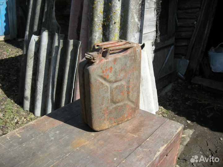 Канистра 20 литров СССР б/у