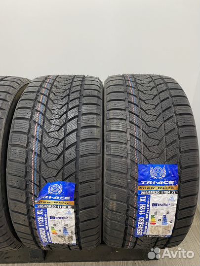 Tri Ace Snow White II 285/45 R20 112H