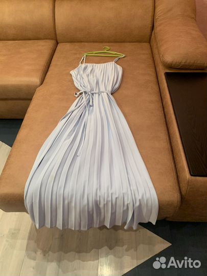 Нарядное платье