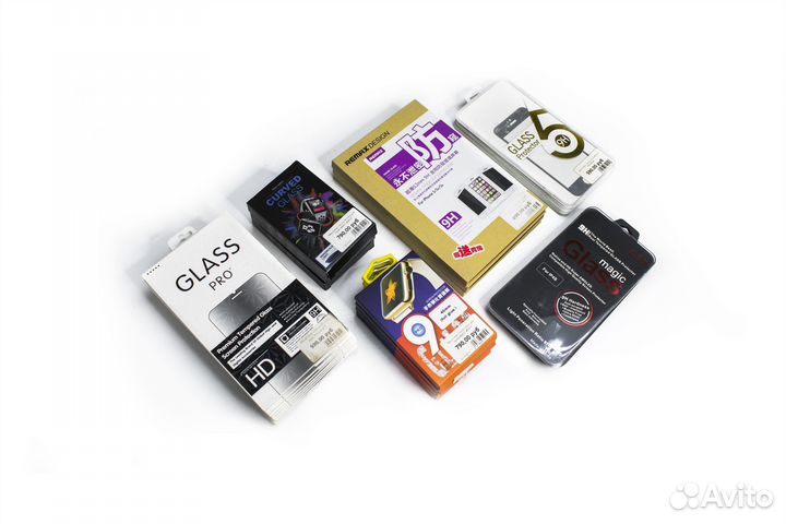 Защитные стекла Лот 53 штуки