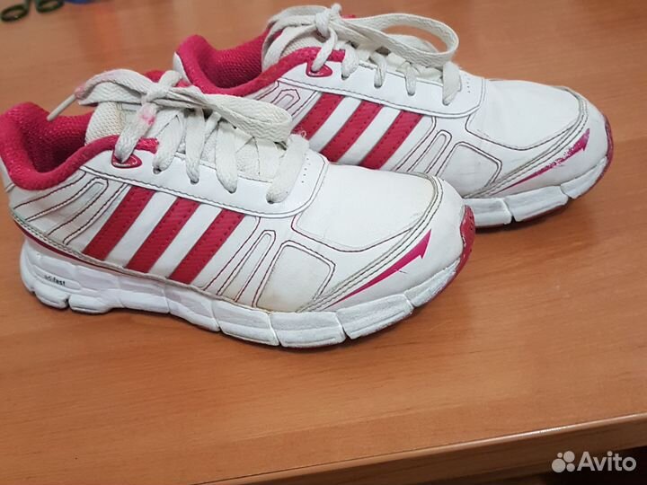 Кроссовки Адидас, размер 30