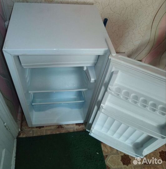 Холодильник бу маленький