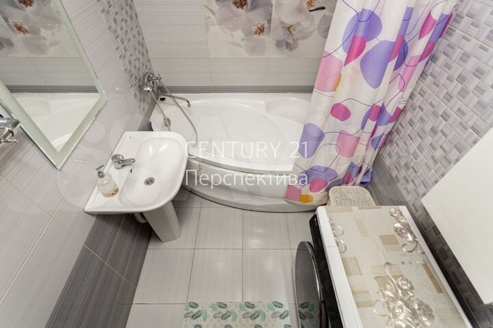 3-к. квартира, 84 м², 21/25 эт.