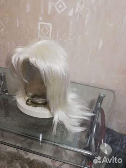 Парик карнавальный белый
