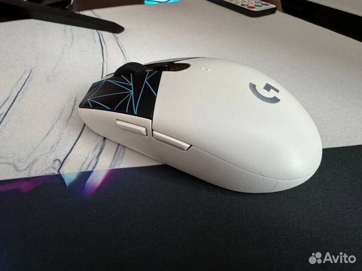 Logitech G305 Lightspeed K/DA