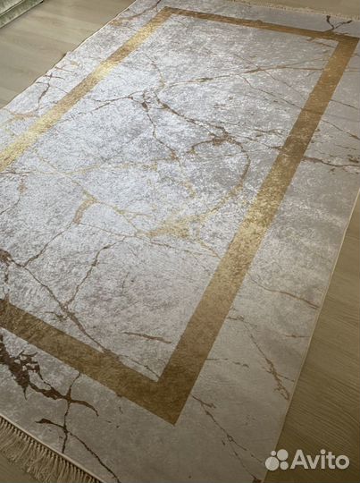 Ковер современный