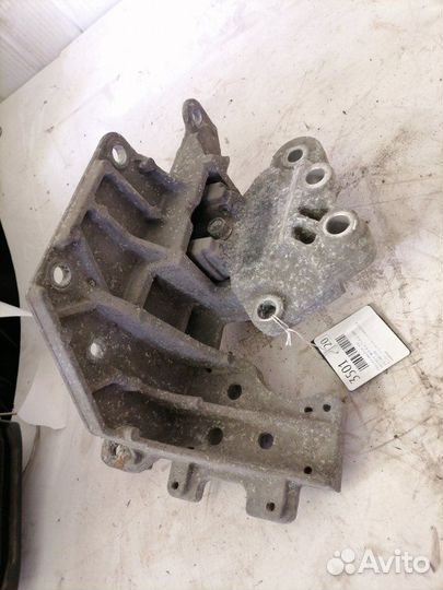 Подушка двигателя левая Nissan X-Trail T31 2.5 4X4