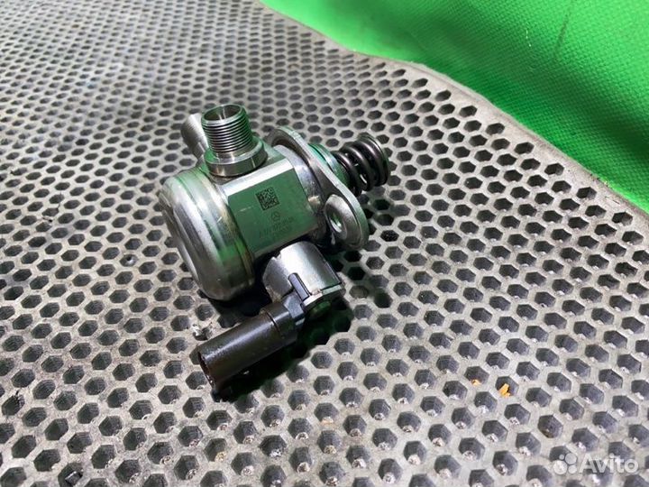 Топливный насос высокого давления Mercedes-Benz