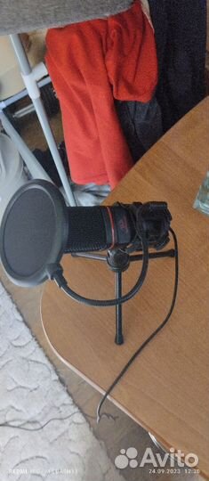 Студийный микрофон Redragon Seyfert GM100