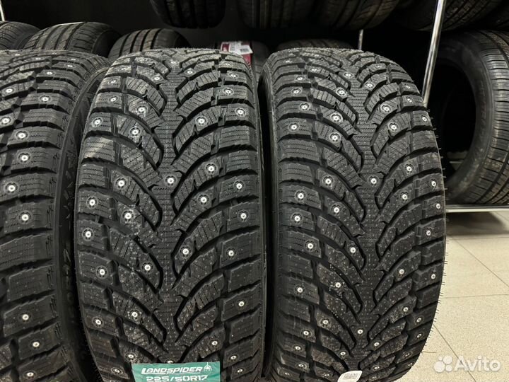 Landspider Arctictraxx 215/60 R17 118