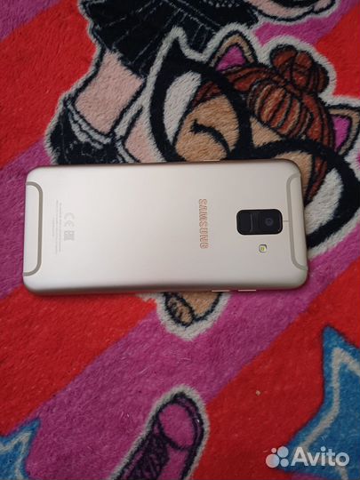 Samsung Galaxy A6, 3/32 ГБ
