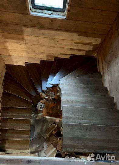 Г-образная лестница с поворотом