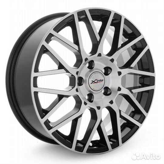 R17 5x114,3 7,0J ET45 67,1 X'trike X-131 BK/FP