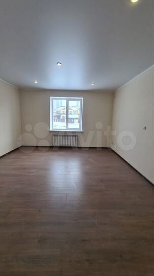 Таунхаус 185,3 м² на участке 2,4 сот.