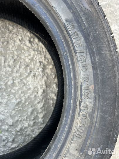 Kumho Crugen Premium KL33 235/60 R18