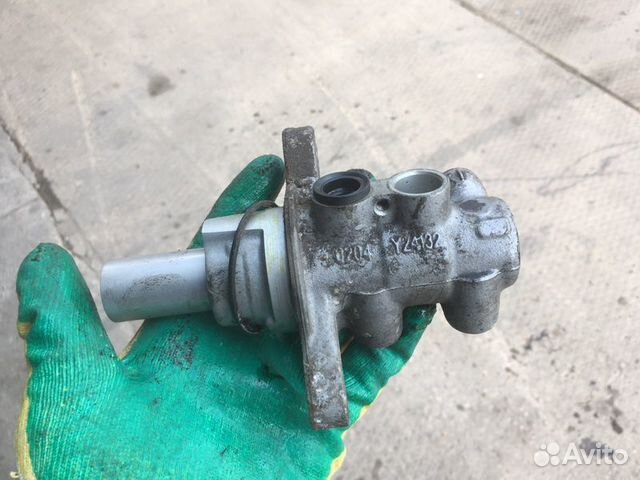 Главный тормозной цилиндр Ford Transit