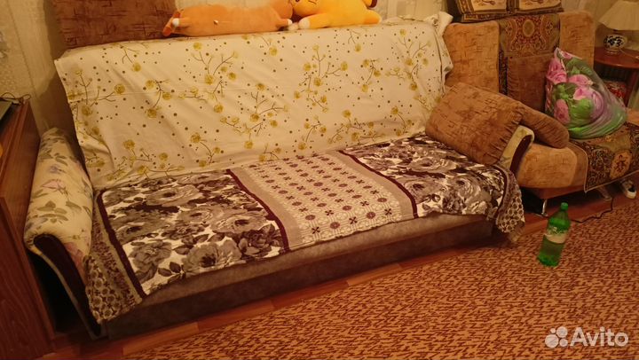 Диван и кресло бу