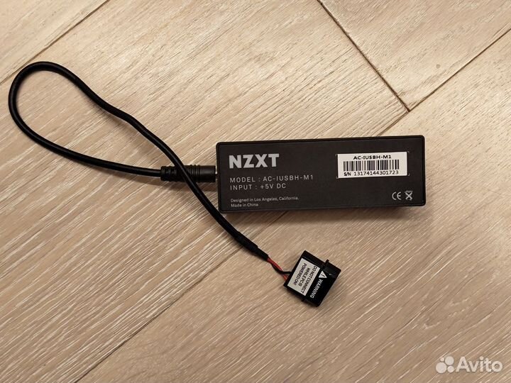Контроллер nzxt Internal USB Hub AC-iusbh-M1