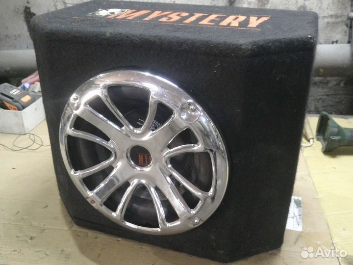 Активный сабвуфер Maystery