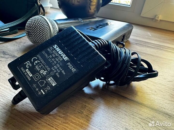 Радиомикрофон shure pg 58