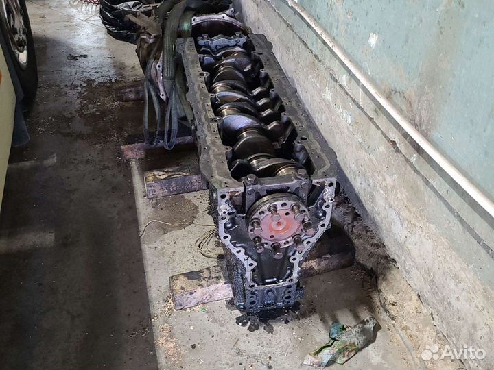 Блок двс Volvo FH12 D12d 2005 год