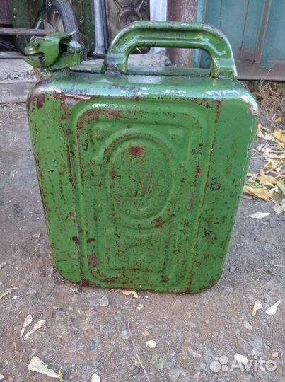 Канистра металлическая