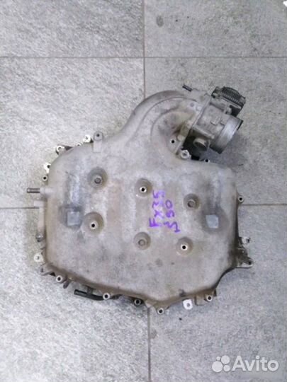 Впускной коллектор Infiniti Fx35