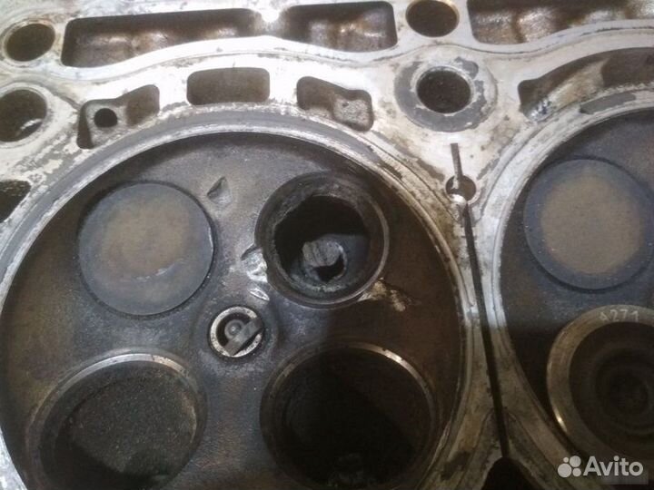 Головка блока цилиндров Mercedes Benz W204