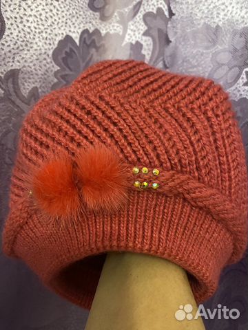 Берет зимний, шапка зимняя