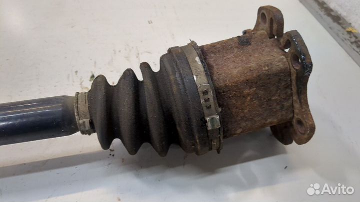 Полуось левая передняя Audi A8 (D3)