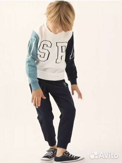 Спортивный костюм