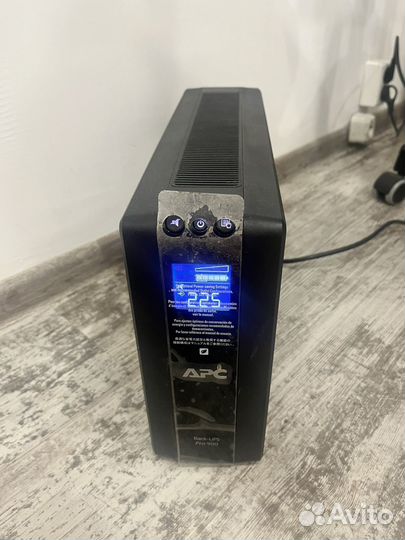 Ибп APC Back -UPS Pro 900