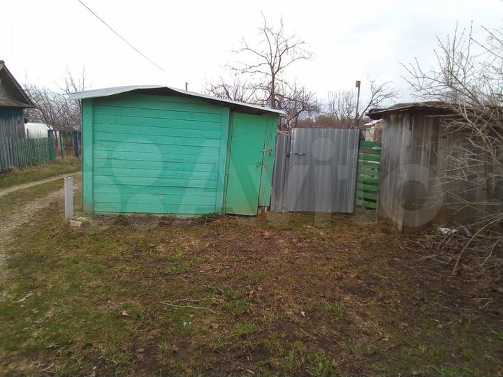 Дача 10 м² на участке 5 сот.