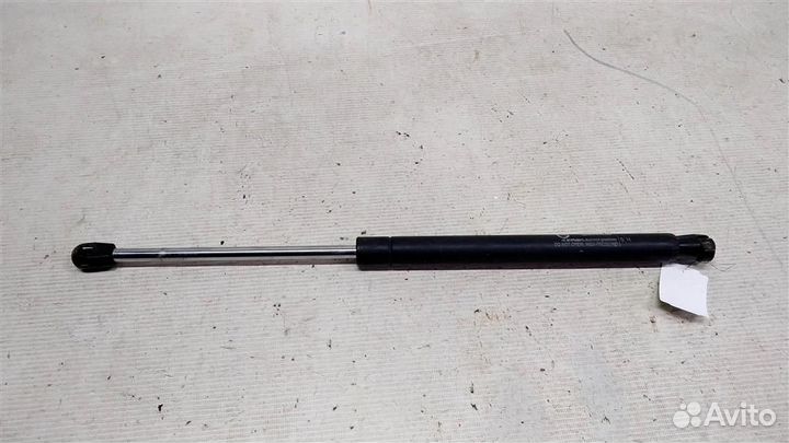 Амортизатор двери багажника volkswagen Golf II