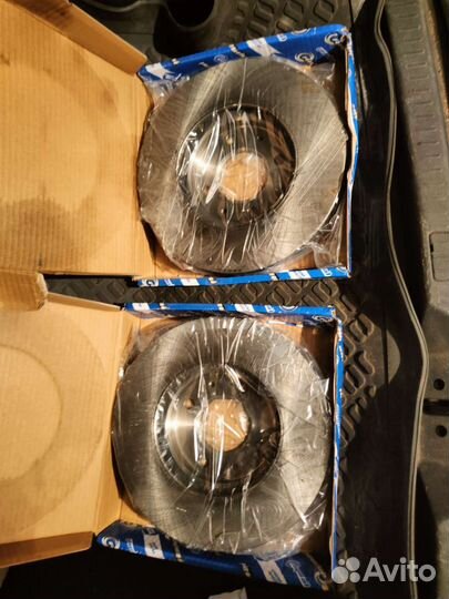 Диски тормозные