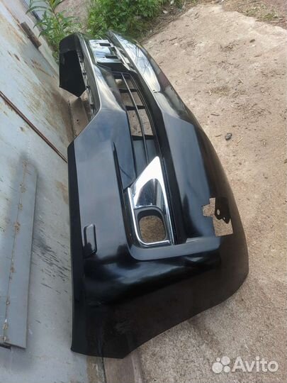 Бампер передний, задний Toyota Land Cruser 200