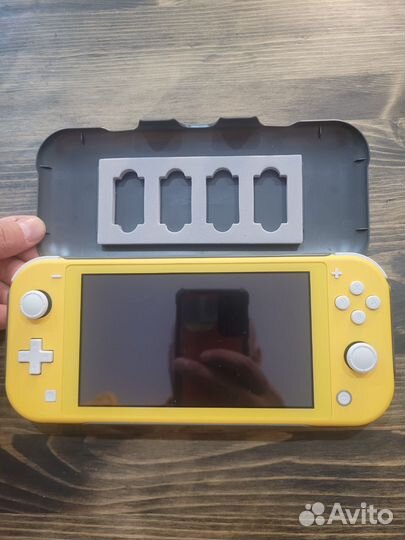 Nintendo switch lite
