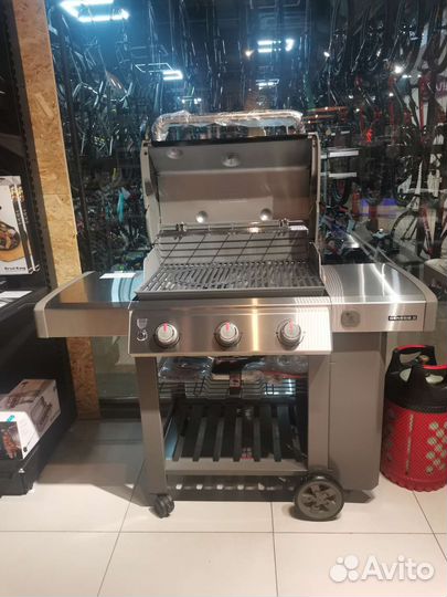 Газовый гриль Weber Genesis II e310